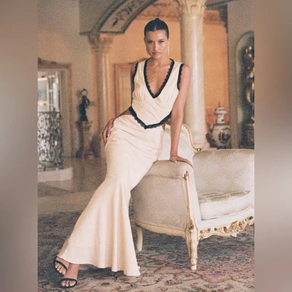 Princess Polly Lace Trim Cut Out Open back Maxi Dress NWOT